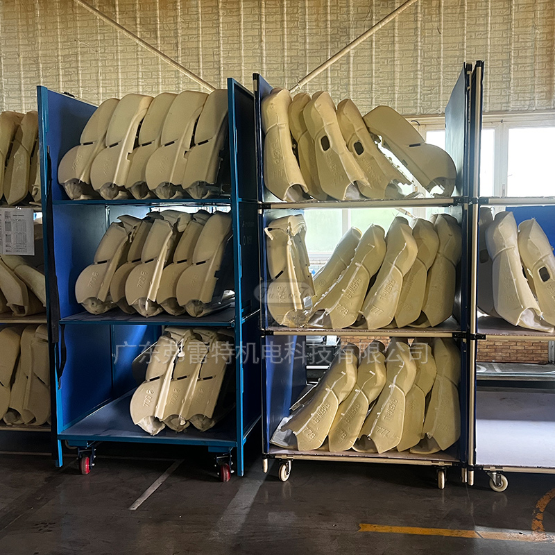 汽車座椅發(fā)泡全套設備